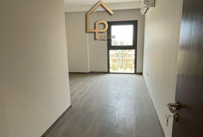 56004935 - Property Image 3