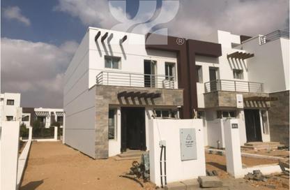 تاون هاوس - 2 غرف نوم - 2 حمامات للبيع في هايد بارك سنترال - التجمع السادس - مدينة القاهرة الجديدة - القاهرة