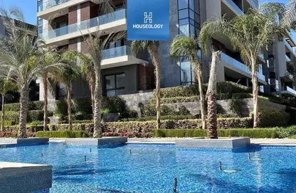 Apartment - 2 Bedrooms - 2 Bathrooms for sale in El Patio Riva - The 6th Settlement - New Cairo City - Cairo