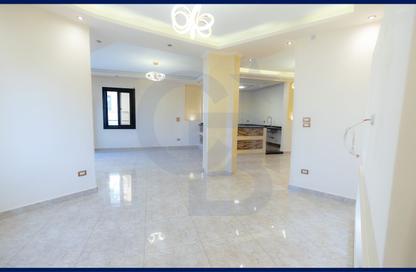 Apartment - 4 Bedrooms - 3 Bathrooms for rent in Abo Qir St. - Ibrahimia - Hay Wasat - Alexandria