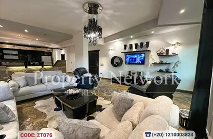 Apartment - 2 Bedrooms - 2 Bathrooms for rent in Area B - Ganoob El Acadimia - New Cairo City - Cairo