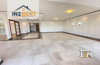 Roof - 4 Bedrooms - 4 Bathrooms for rent in Degla Square - Degla - Hay El Maadi - Cairo