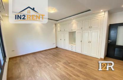 Roof - 4 Bedrooms - 4 Bathrooms for rent in Degla Square - Degla - Hay El Maadi - Cairo