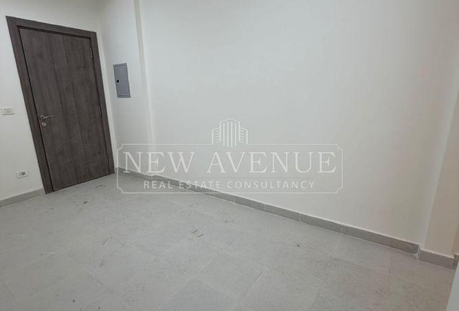 104891552 - Property Image 3