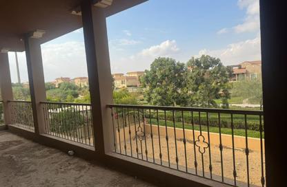 Villa - 3 Bedrooms - 4 Bathrooms for sale in Hyde Park - New Cairo City - Cairo