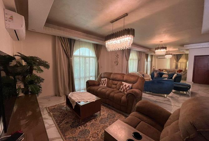 70089115 - Property Image 2