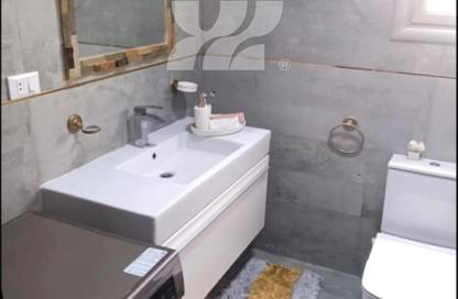 Apartment - 3 Bedrooms - 2 Bathrooms for sale in Galleria Moon Valley - South Investors Area - New Cairo City - Cairo