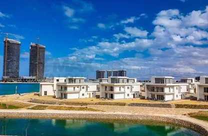 فيلا - 7 غرف نوم - 7 حمامات للبيع في مازيرين - مدينة العلمين الجديدة - العلمين - الساحل الشمالي