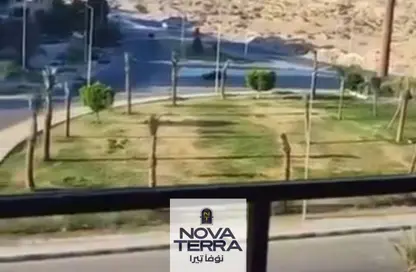 شقة - 3 غرف نوم - 2 حمامات للبيع في الحي الحادي عشر - الشيخ زايد - الجيزة