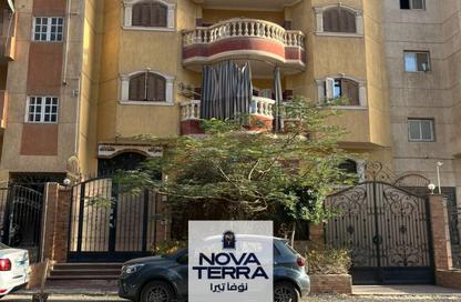 Bulk Sale Unit - Studio - 7+ Bathrooms for sale in 2nd District - 6 October City - Giza