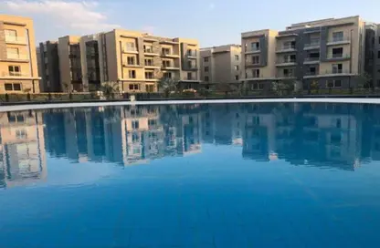 Apartment - 3 Bedrooms - 3 Bathrooms for sale in Galleria Residences - South Investors Area - New Cairo City - Cairo