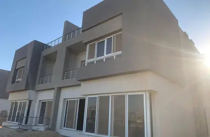 منزل مزدوج - 4 غرف نوم - 4 حمامات للبيع في ايتابا - كمبوندات الشيخ زايد - الشيخ زايد - الجيزة