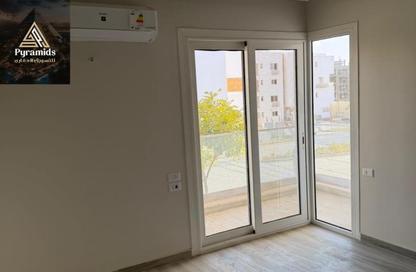 Apartment - 3 Bedrooms - 2 Bathrooms for rent in Mountain View iCity October - 6 October Compounds - 6 October City - Giza