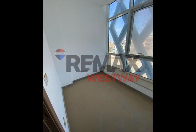 8560617 - صورة العقار 3