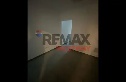 مساحات مكتبية - 2 غرف نوم - 1 حمام للايجار في كازان بلازا - كمبوندات 6 أكتوبر - مدينة 6 أكتوبر - الجيزة