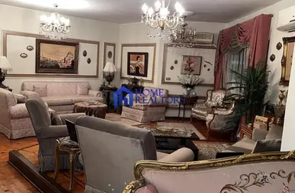 Apartment - 4 Bedrooms - 3 Bathrooms for sale in Tunis St. - New Maadi - Hay El Maadi - Cairo