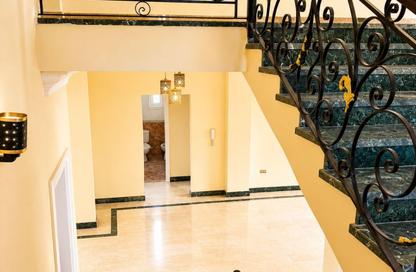 Villa - 5 Bedrooms - 5 Bathrooms for sale in Royal City - Sheikh Zayed Compounds - Sheikh Zayed City - Giza Villa - 5 Bedrooms - 5 Bathrooms for sale in Royal City - Sheikh Zayed Compounds - Sheikh Zayed City - Giza