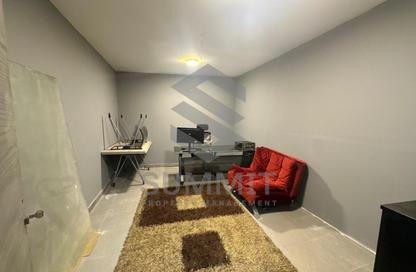 Office Space - Studio - 1 Bathroom for rent in V90 - North Teseen St. - The 5th Settlement - New Cairo City - Cairo
