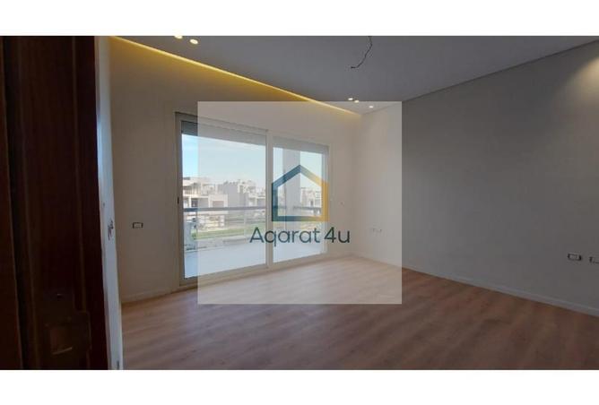 8572037 - Property Image 3