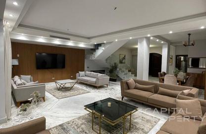 Villa - 5 Bedrooms - 4 Bathrooms for rent in Garden Residence - Hyde Park - New Cairo City - Cairo