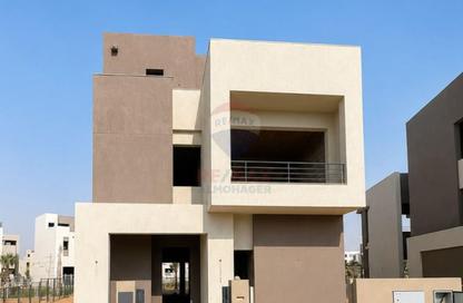 Villa - 4 Bedrooms - 5 Bathrooms for sale in The Crown - Cairo Alexandria Desert Road - 6 October City - Giza