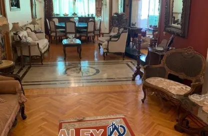 Apartment - 3 Bedrooms - 3 Bathrooms for rent in Shaarawy St. - Laurent - Hay Sharq - Alexandria