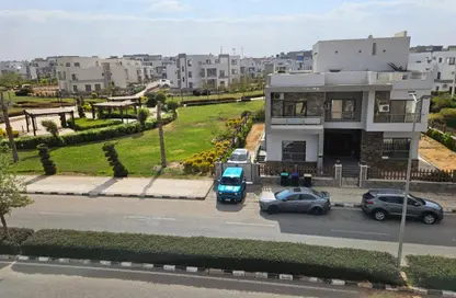 فيلا - 5 غرف نوم - 6 حمامات للبيع في مدينة وصال - كمبوندات الشروق - مدينة الشروق - القاهرة