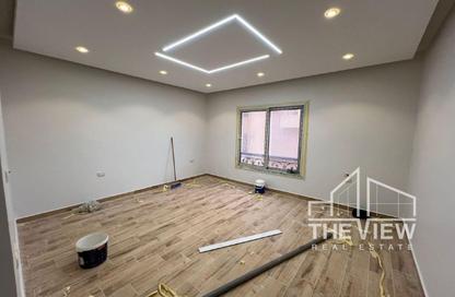 Apartment - 3 Bedrooms - 3 Bathrooms for sale in Al Khamayel city - Sheikh Zayed Compounds - Sheikh Zayed City - Giza