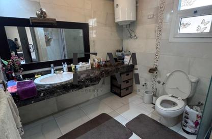 Apartment - 2 Bedrooms - 2 Bathrooms for rent in Al Katameya Plaza - The 1st Settlement - New Cairo City - Cairo