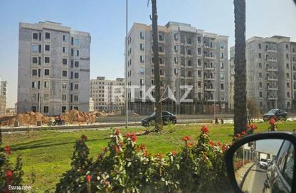 Apartment - 3 Bedrooms - 3 Bathrooms for sale in Swan Lake Residence - 5th Settlement Compounds - The 5th Settlement - New Cairo City - Cairo