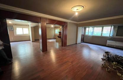Apartment - 6 Bedrooms - 6 Bathrooms for sale in Mostafa Mahmoud Square - Mohandessin - Giza