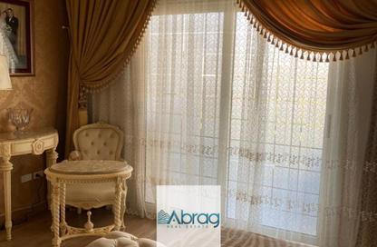 شقة - 3 - 3 للبيع في زايد 2000 - الحي الرابع - الشيخ زايد - الجيزة