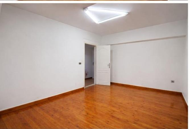 56255198 - Property Image 2