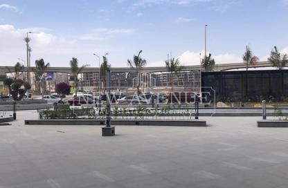 Retail - Studio - 1 for sale in One Golden Square Mall - The 5th Settlement - New Cairo City - Cairo