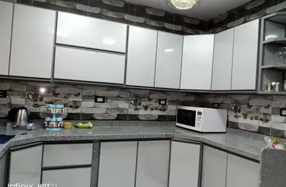 شقة - 3 غرف نوم - 3 حمامات للبيع في الحي الثالث - مدينة 6 أكتوبر - الجيزة