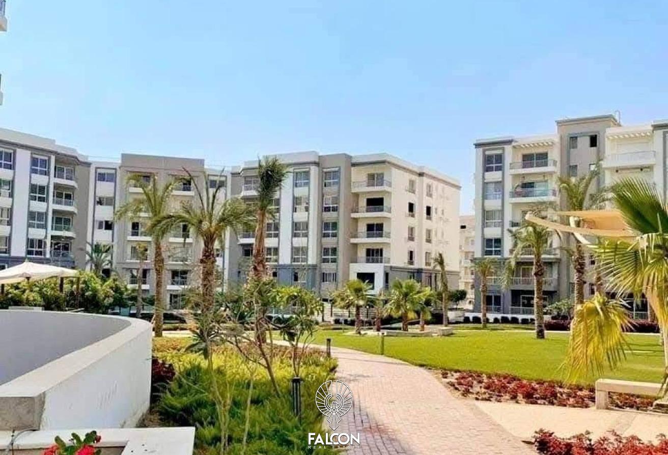 2-bedroom apartment 105 m² for sale in Hyde Park