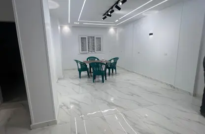 Office Space - 3 Bedrooms - 2 Bathrooms for rent in Al Nasr Road - Rabaa Al Adaweyah - Nasr City - Cairo