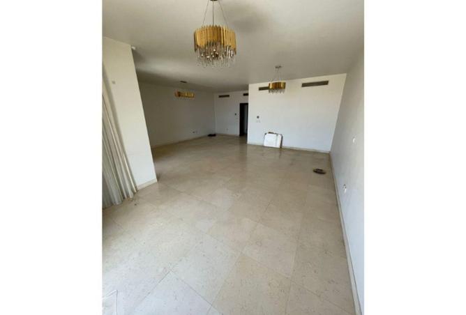 58001213 - Property Image 2