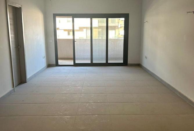 54502320 - صورة العقار 2