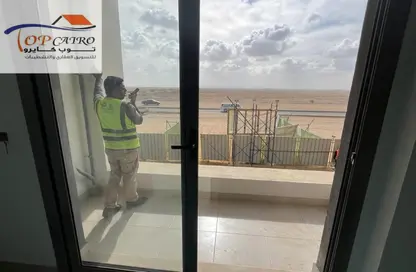 شقة - 3 غرف نوم - 2 حمامات للبيع في مدينة نور - القاهرة