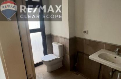 Townhouse - 3 Bedrooms - 3 Bathrooms for sale in Al Burouj Compound - El Shorouk Compounds - Shorouk City - Cairo Townhouse - 3 Bedrooms - 3 Bathrooms for sale in Al Burouj Compound - El Shorouk Compounds - Shorouk City - Cairo