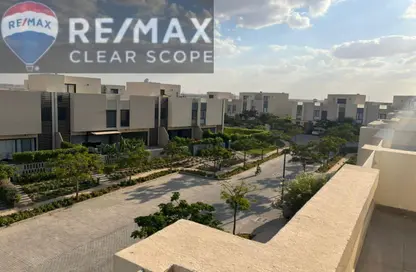 Townhouse - 3 Bedrooms - 3 Bathrooms for sale in Al Burouj Compound - El Shorouk Compounds - Shorouk City - Cairo Townhouse - 3 Bedrooms - 3 Bathrooms for sale in Al Burouj Compound - El Shorouk Compounds - Shorouk City - Cairo