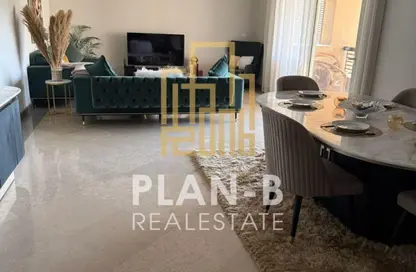 شقة - 3 غرف نوم - 2 حمامات للايجار في نيو جيزة - طريق مصر اسكندرية الصحراوي - مدينة 6 أكتوبر - الجيزة