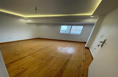 Apartment - 4 Bedrooms - 3 Bathrooms for sale in Street 231 - Degla - Hay El Maadi - Cairo