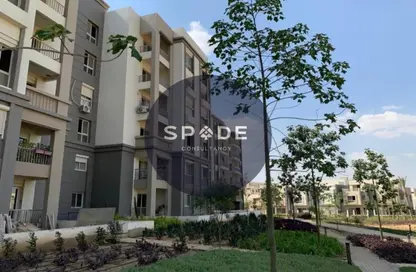 Apartment - 3 Bedrooms - 3 Bathrooms for sale in Hyde Park - New Cairo City - Cairo