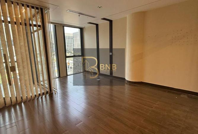 104042481 - Property Image 2