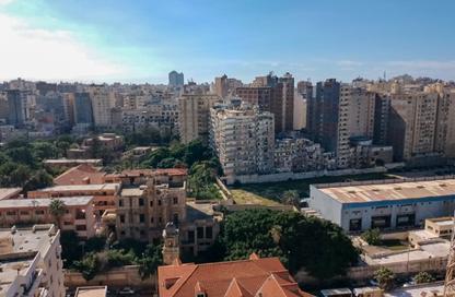 شقة - 2 غرف نوم - 1 حمام للبيع في زيزينيا - حي شرق - الاسكندرية