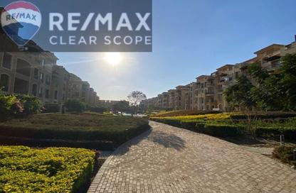 Apartment - 3 Bedrooms - 2 Bathrooms for sale in Stone Residence - 5th Settlement Compounds - The 5th Settlement - New Cairo City - Cairo