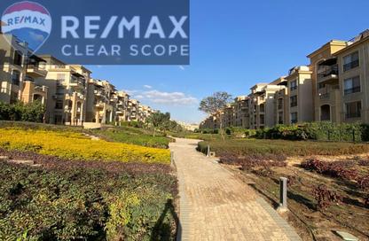 Apartment - 3 Bedrooms - 2 Bathrooms for sale in Stone Residence - 5th Settlement Compounds - The 5th Settlement - New Cairo City - Cairo