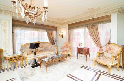 Apartment - 5 Bedrooms - 5 Bathrooms for sale in Smouha - Hay Sharq - Alexandria